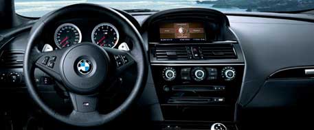 BMW iDrive�Ή��@AV�C���^�[�t�F�C�X��DVD�@�n�f�W�@�o�b�N�J������t
